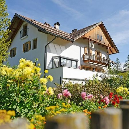 Appartments Markus Kofler Sexten Rum bild